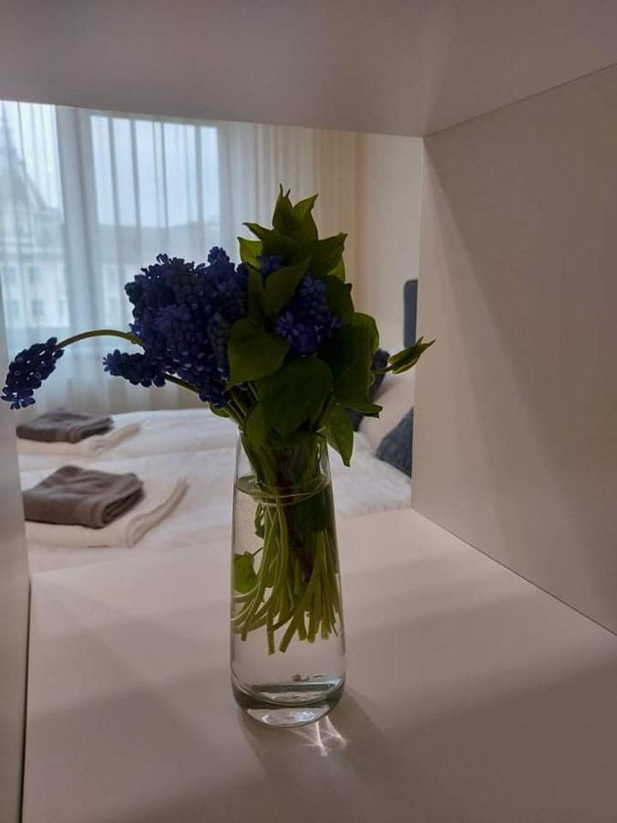Alfoeldi Palace Apartman 데브레첸 외부 사진
