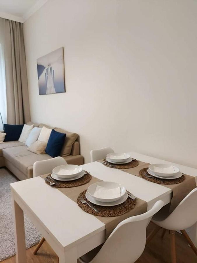 Alfoeldi Palace Apartman 데브레첸 외부 사진
