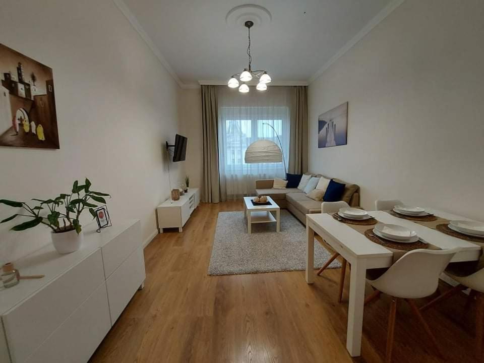 Alfoeldi Palace Apartman 데브레첸 외부 사진