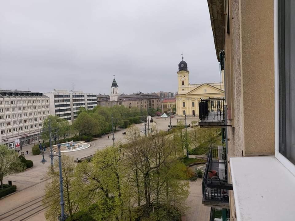 Alfoeldi Palace Apartman 데브레첸 외부 사진