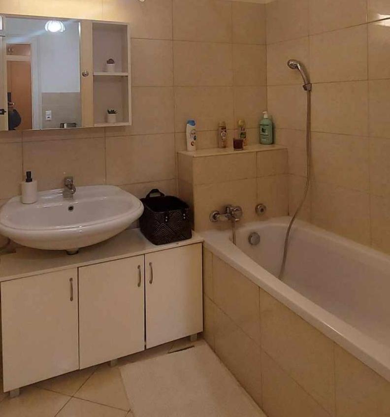 Alfoeldi Palace Apartman 데브레첸 외부 사진